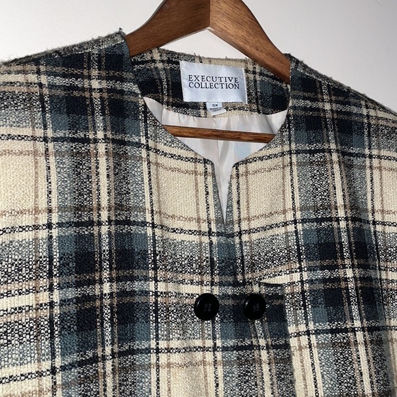 EXECUTIVE Collection Plaid Tan Black Grey Blazer - Picture 4 of 10